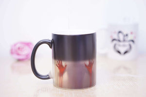 The Walking Dead Zombie Colour Changing Heat Sensitive Mug, Surprise Gift, Scary Mug - RazKen Gifts Shop